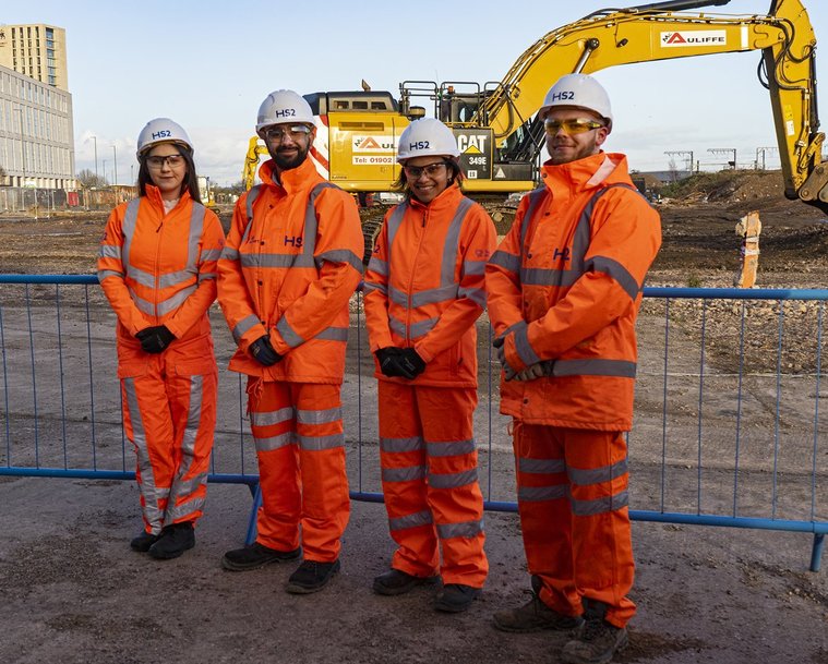 HS2 recruiting for hundreds of jobs as major construction work on railway edges closer
